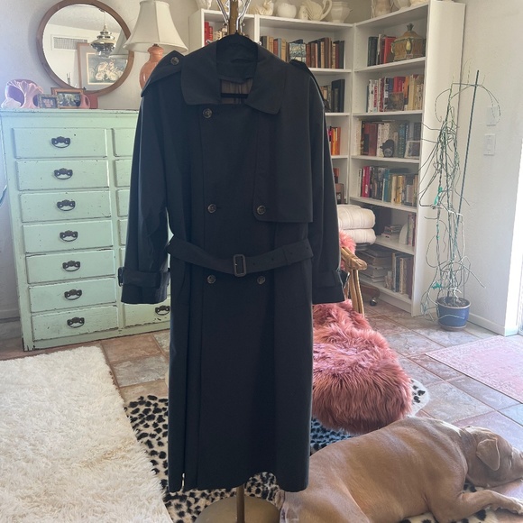 Women's Black Trench Coat - Picture 1 of 16